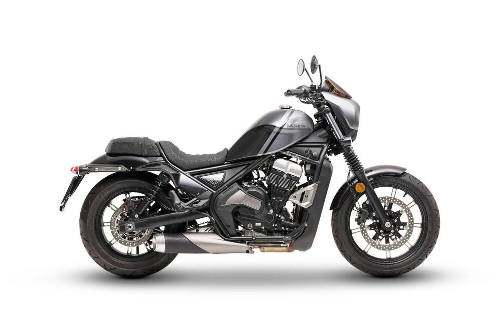 Moto Morini Calibro Custom (2024 - 25) (4)