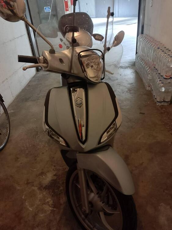 Piaggio Liberty 125 (2025) (5)