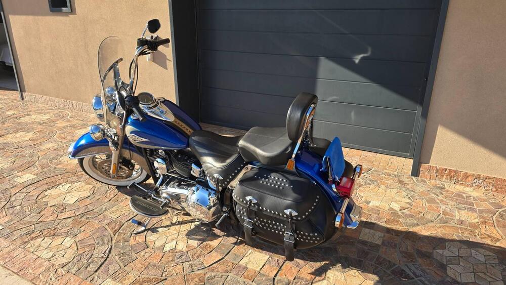 Harley-Davidson 1584 Heritage Classic (2008 - 10) - FLSTC (2)