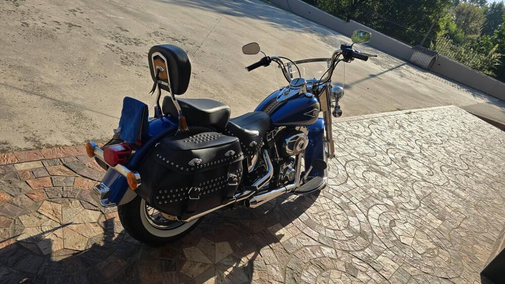 Harley-Davidson 1584 Heritage Classic (2008 - 10) - FLSTC (3)