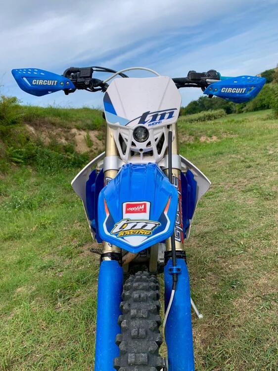 Tm Moto EN 300 Fi ES (2018) (3)