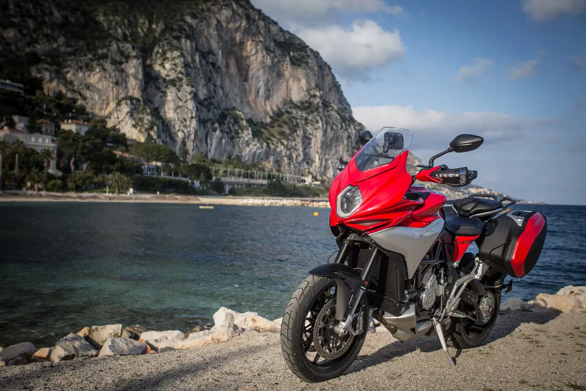 MV Agusta Turismo Veloce 800 (16)