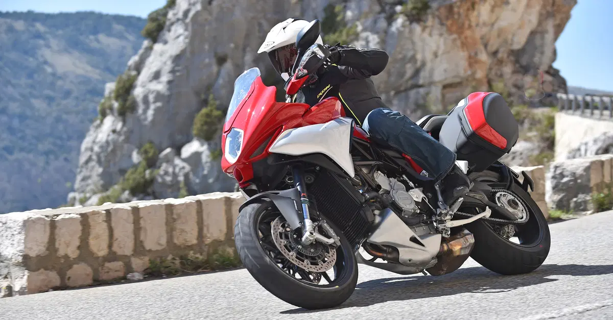 MV Agusta Turismo Veloce 800