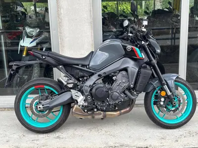 Yamaha MT-09 SP (2021 - 23) usata