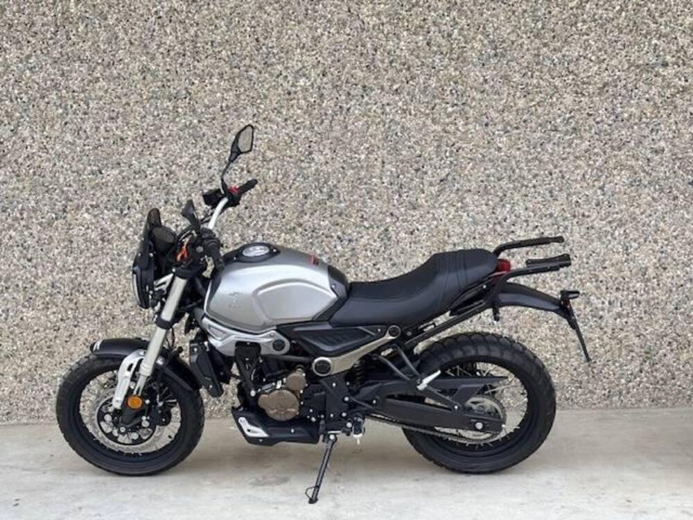 Voge Trofeo 300ACX Scrambler (2021 - 25) (2)