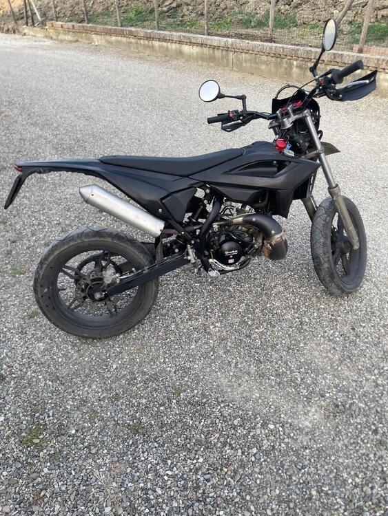 Betamotor RR 50 Motard (2021 - 25) (4)