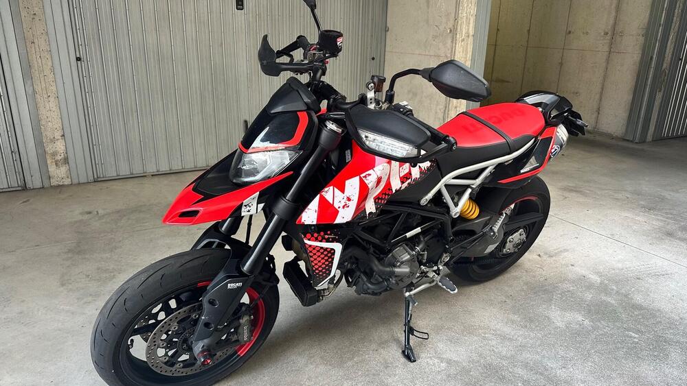 Ducati Hypermotard 950 RVE (2020) (2)