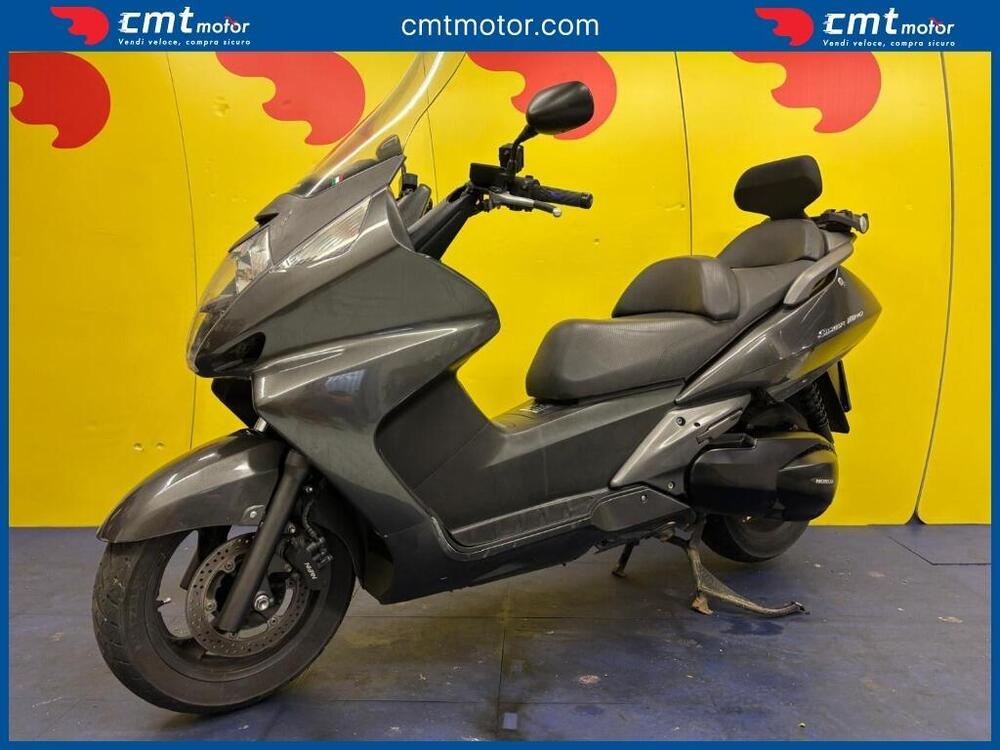 Honda Silver Wing 400 (2006 - 09) (2)