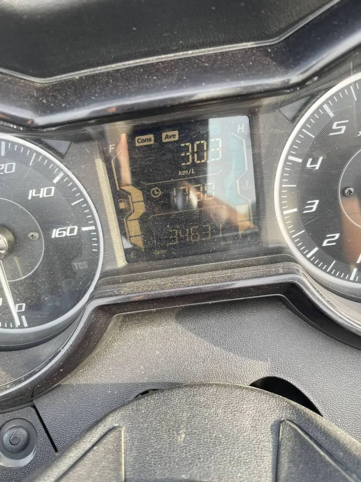 Yamaha X-Max 300 (2021 - 24) (3)
