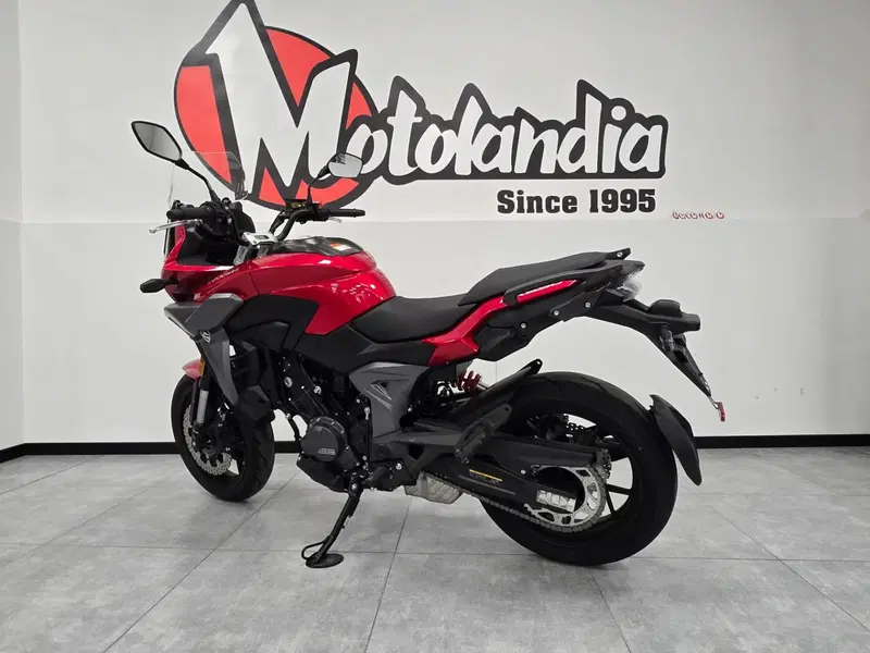 Cyclone RX650 (2025 - 26) (3)