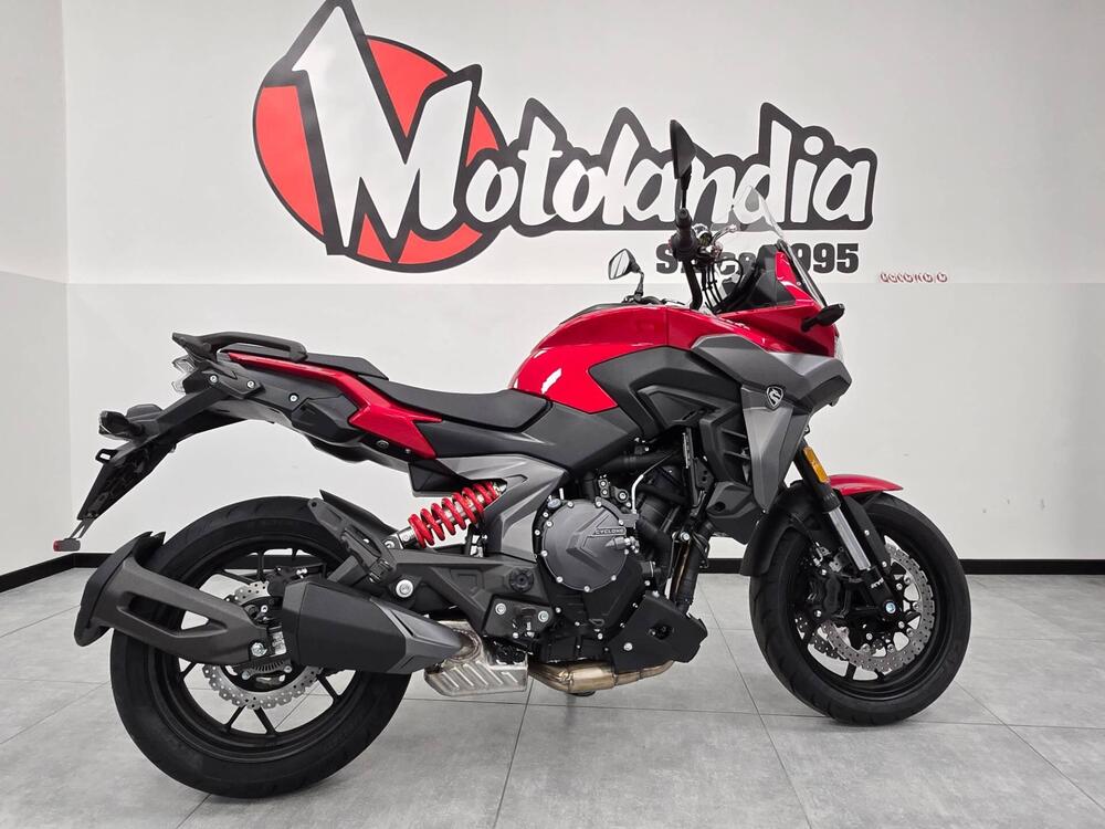 Cyclone RX650 (2025) (4)