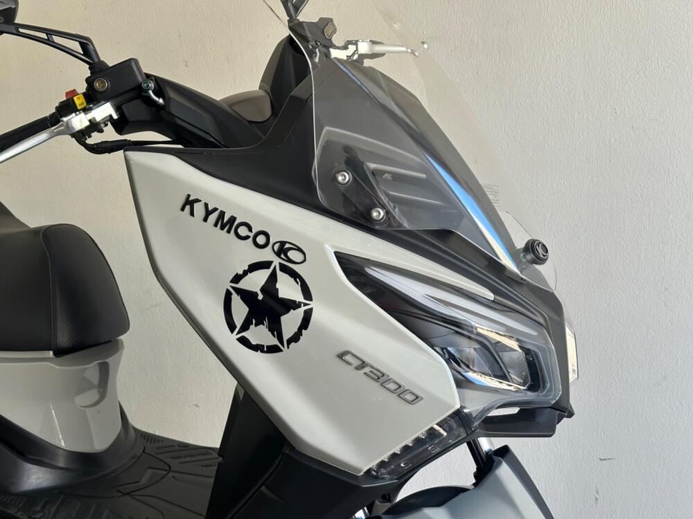 Kymco X-Town 300i City (2020) (3)