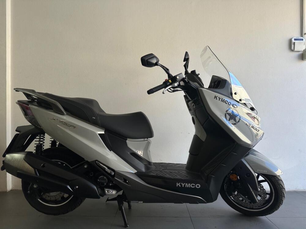 Kymco X-Town 300i City (2020) (2)