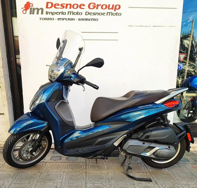 Piaggio Beverly 400 ABS-ASR (2021 - 24) (3)