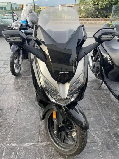 Honda Forza 300 (2019 - 20) usata