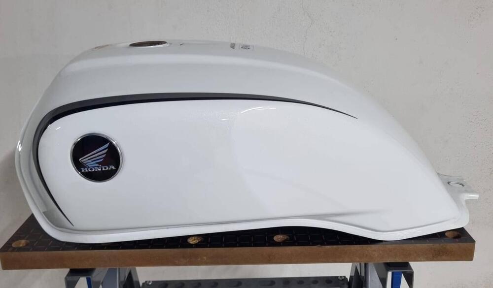 Honda CB 1100 EX 2015 serbatoio (2)