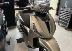 Piaggio Beverly 400 (2025) usata