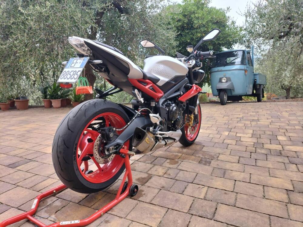Triumph Street Triple RX ABS (2016 - 17) (3)