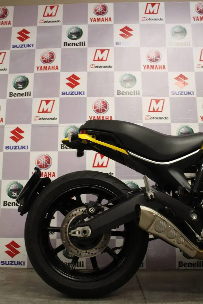 Ducati Scrambler 800 Classic (2017 - 18) (4)