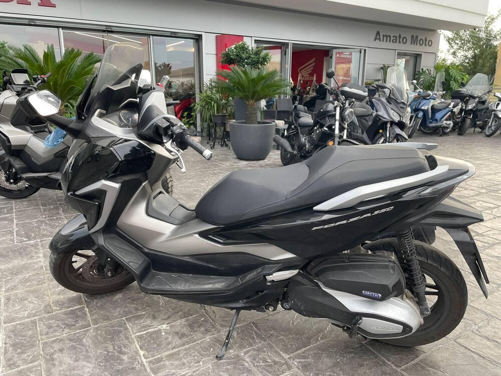 Honda Forza 350 (2022 - 24) (4)