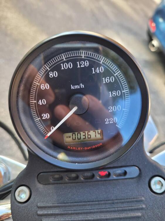 Harley-Davidson 883 Low (2008 - 12) - XL 883L (3)