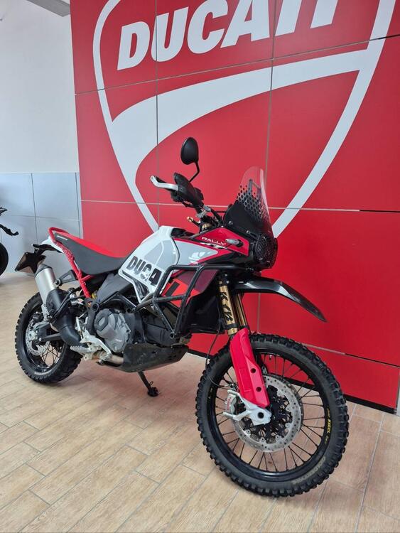 Ducati DesertX Rally (2024 - 25) (2)
