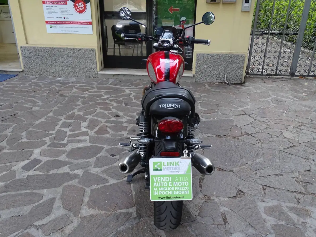 Triumph Speed Twin 900 Chrome Edition (2023) (14)