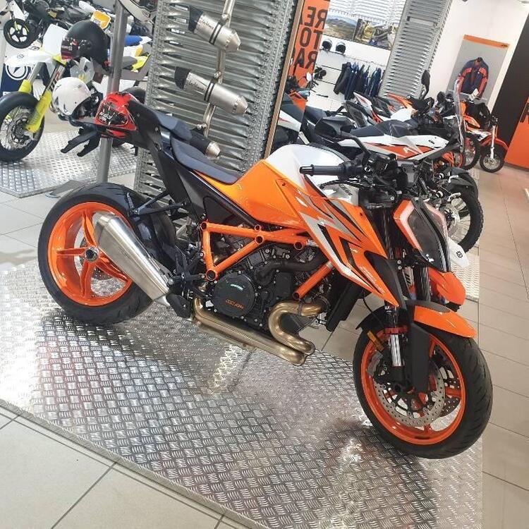 KTM 1290 Super Duke R (2022 - 23)