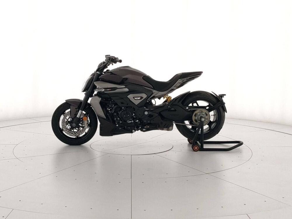Ducati XDiavel V4 (2025) (3)