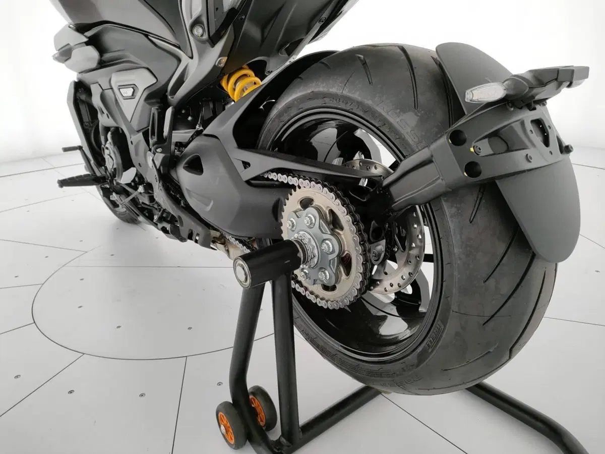 Ducati XDiavel V4 (2025 - 26) (8)
