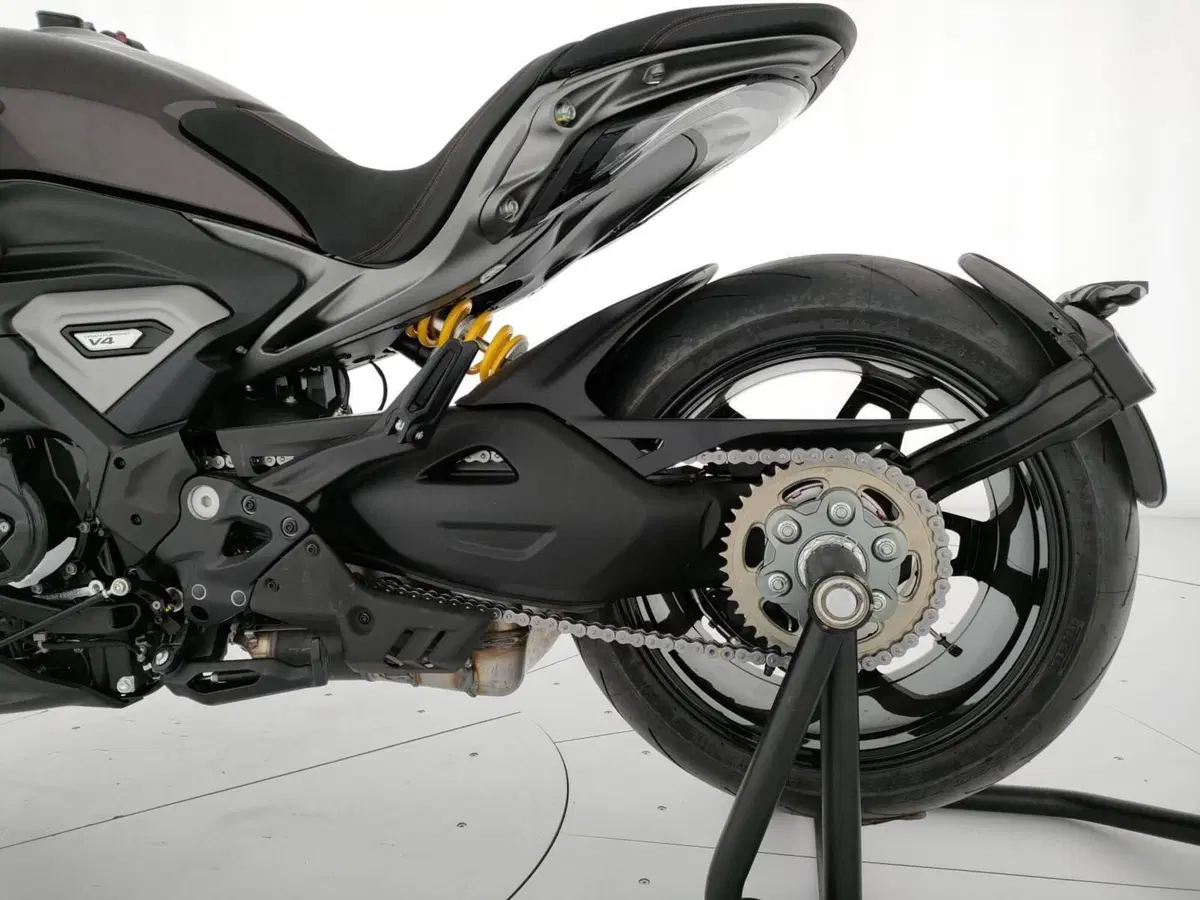 Ducati XDiavel V4 (2025 - 26) (9)