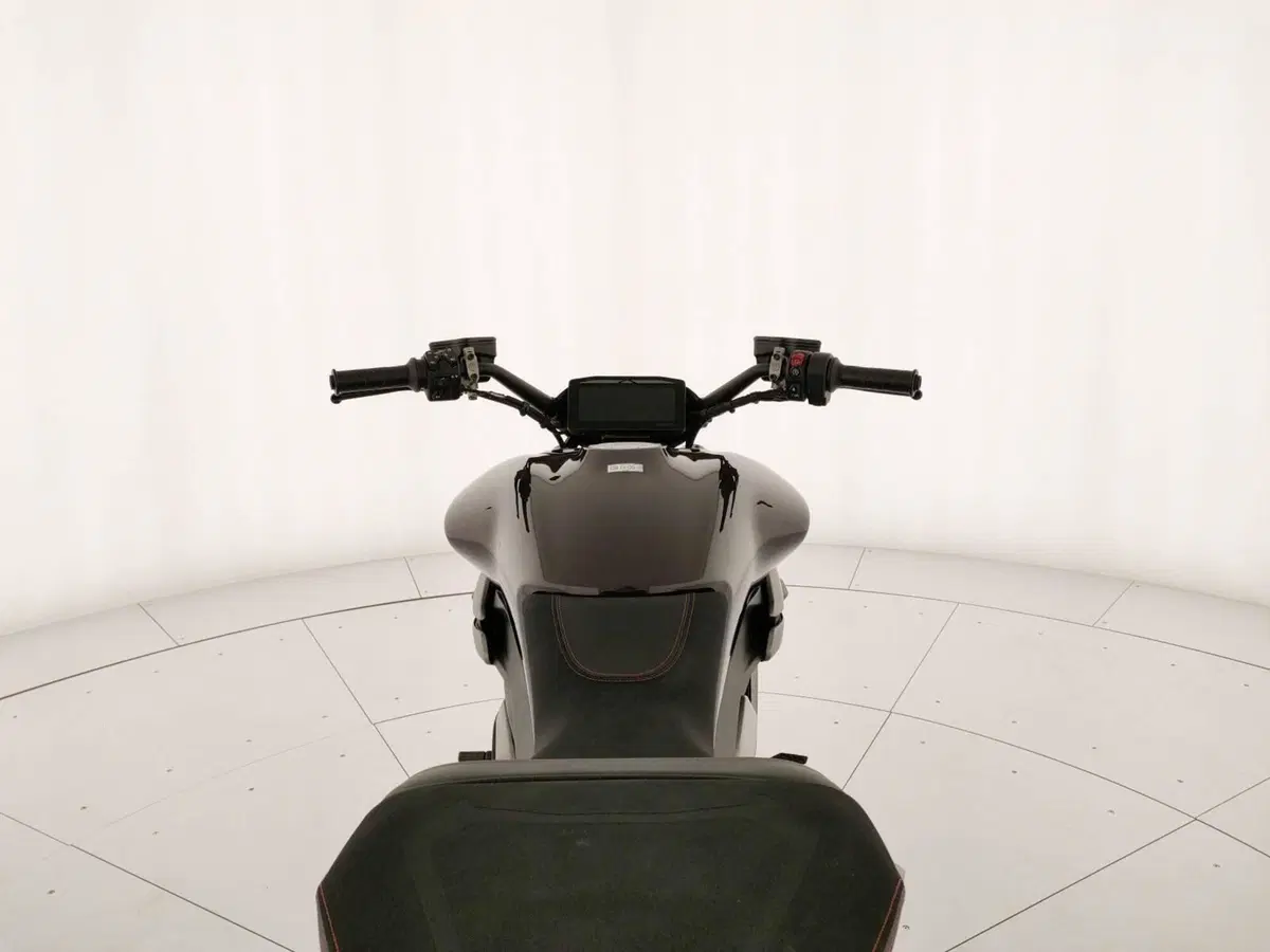 Ducati XDiavel V4 (2025 - 26) (15)
