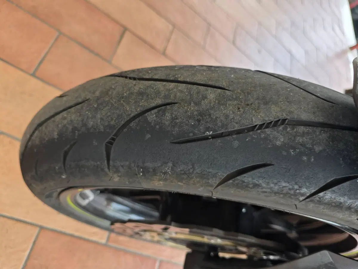 Kawasaki Z 900 (2017 - 18) (7)