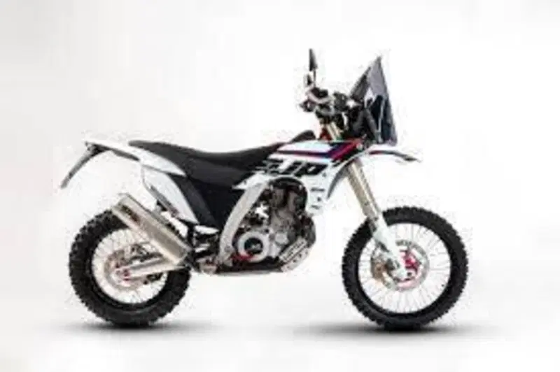 AJP PR7 650 Adventure (2021 - 24)