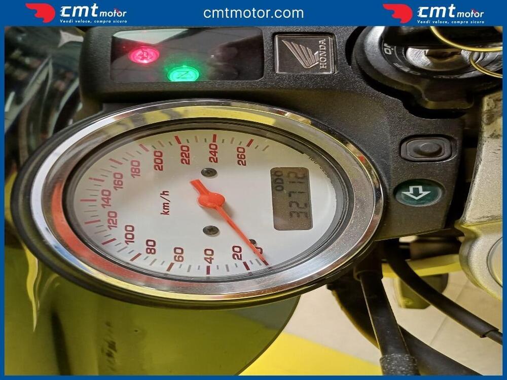 Honda Hornet 600 (2003 - 04) (5)