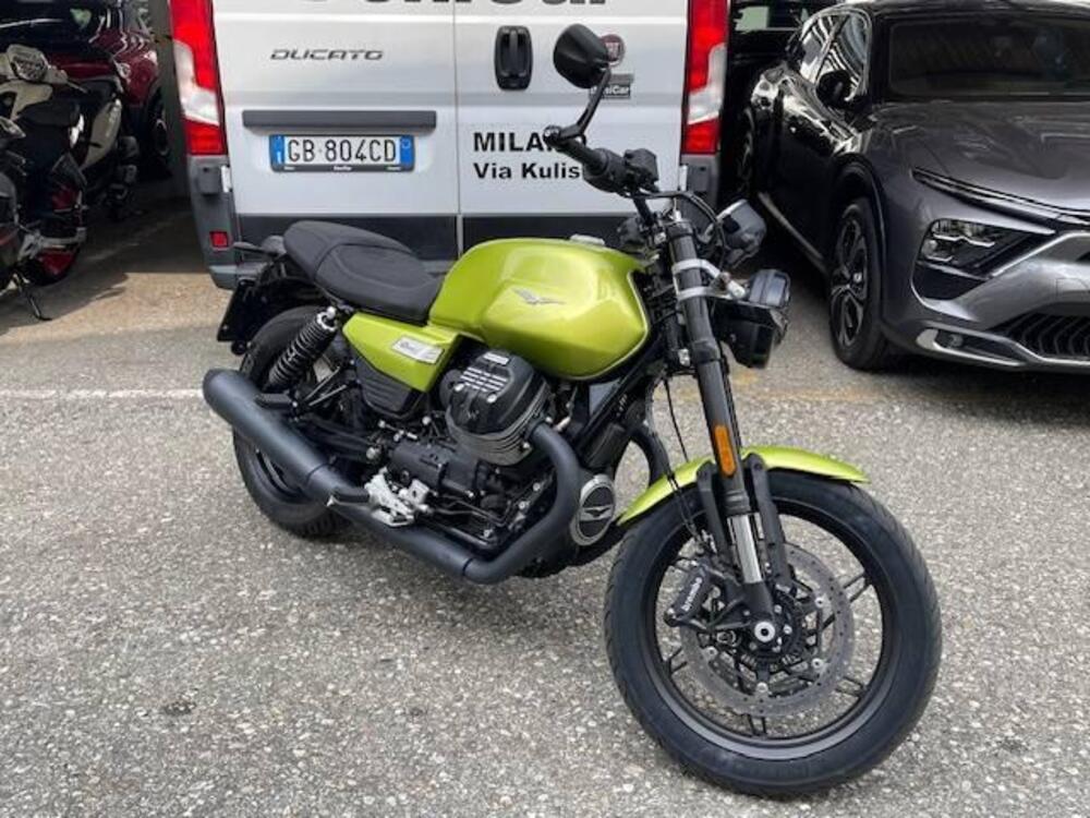 Moto Guzzi V7 Sport (2025) (3)