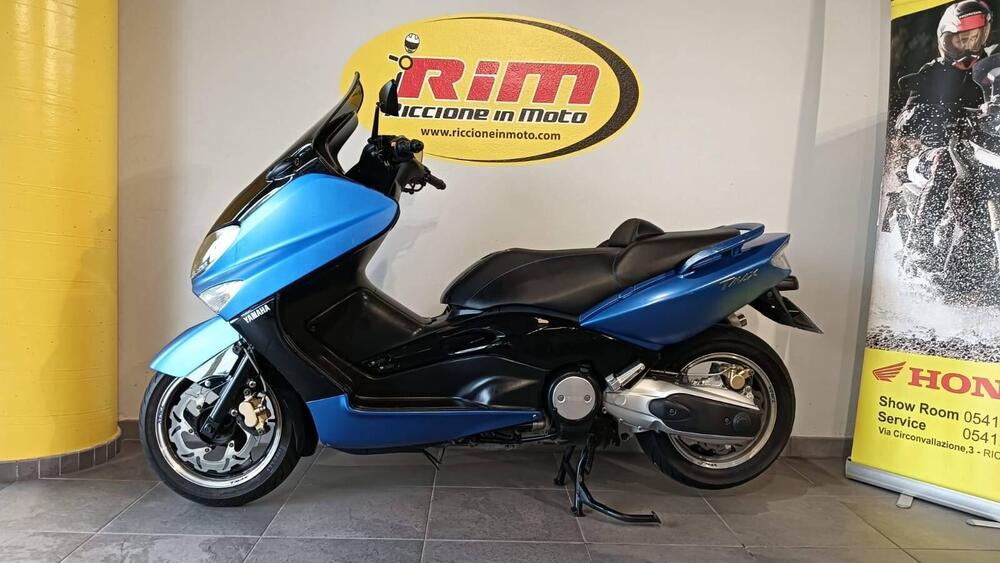 Yamaha T-Max 500 (2001 - 03) (3)