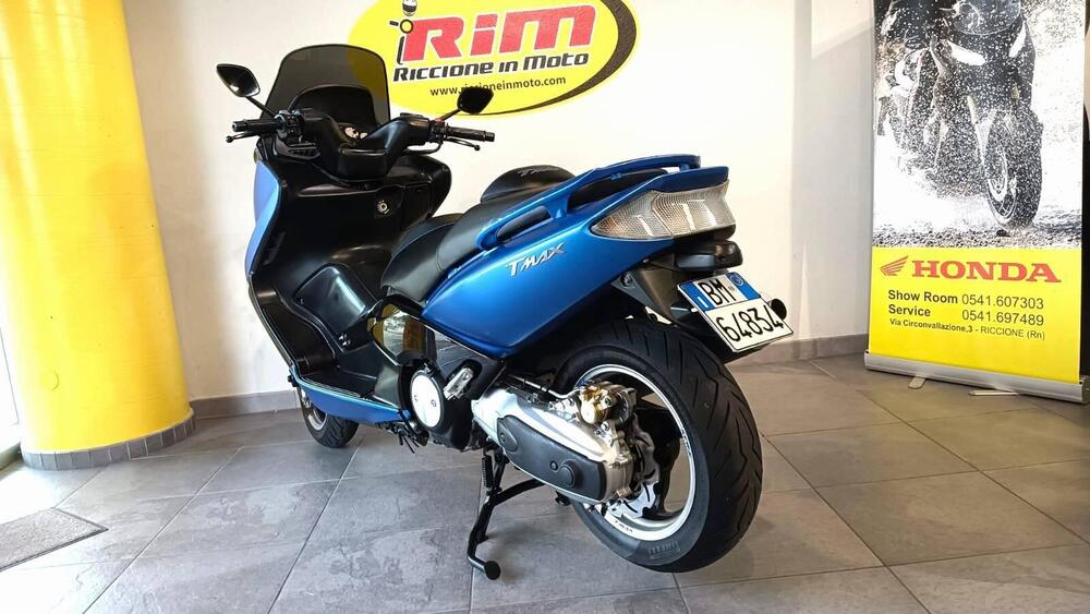 Yamaha T-Max 500 (2001 - 03) (4)