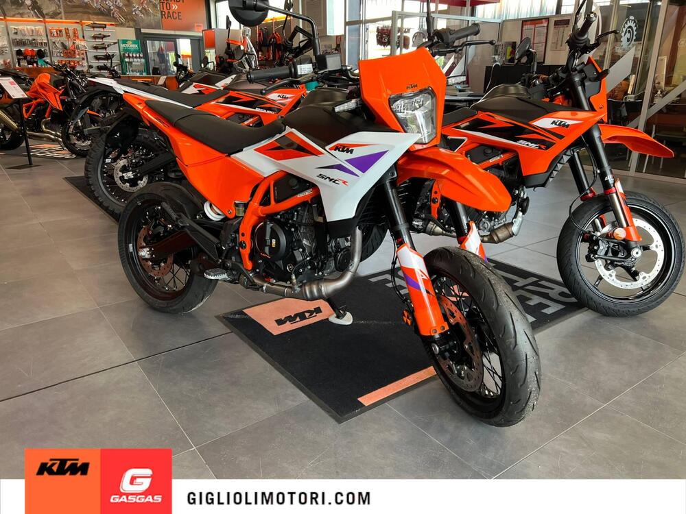 KTM 390 SMC R (2025 - 26) (2)