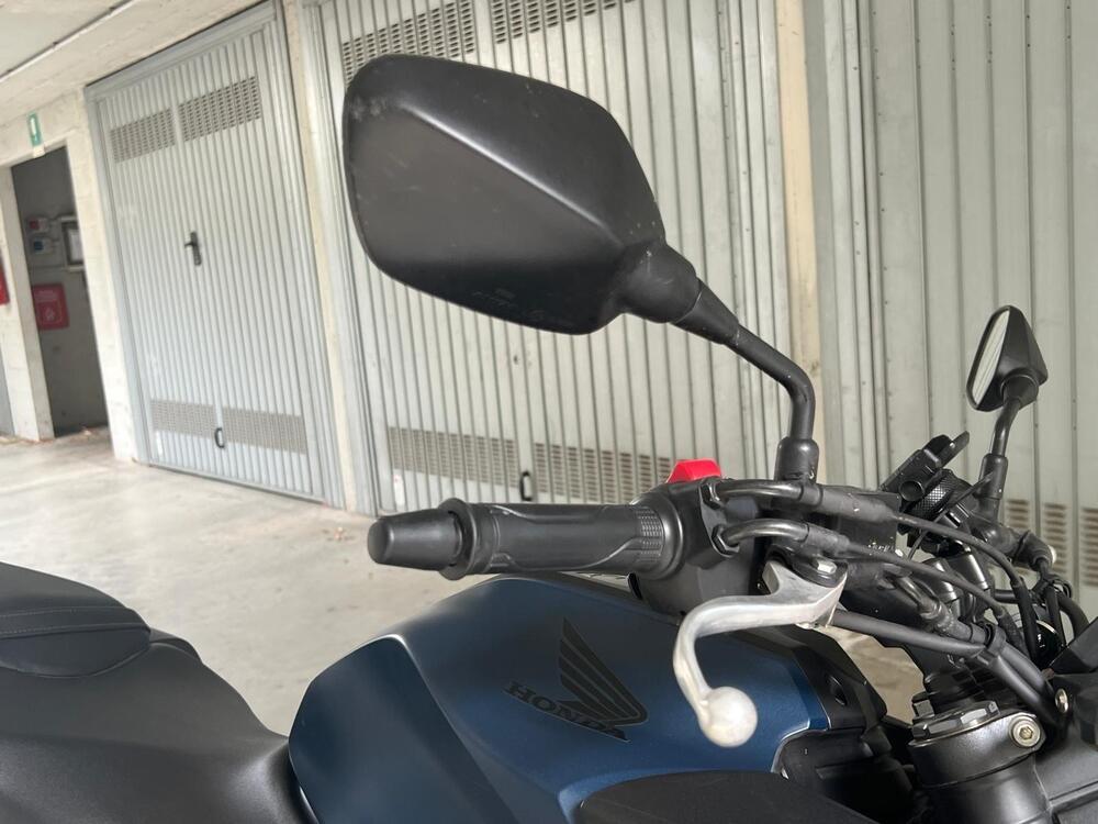 Honda CB 125 R (2024 - 25) (4)