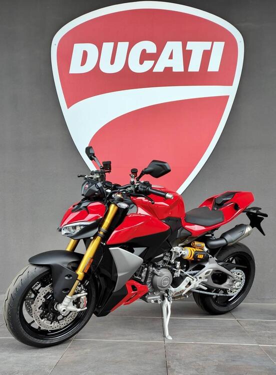 Ducati Streetfighter V2 S (2025) (5)