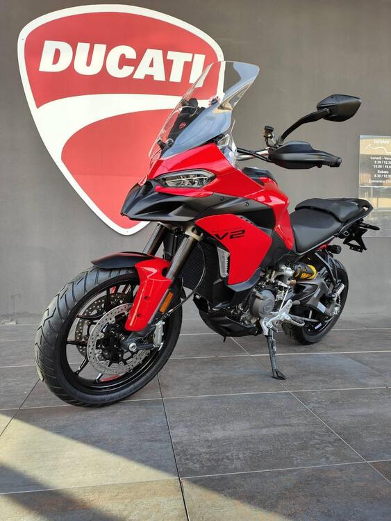 Ducati Multistrada V2 (2025) (2)