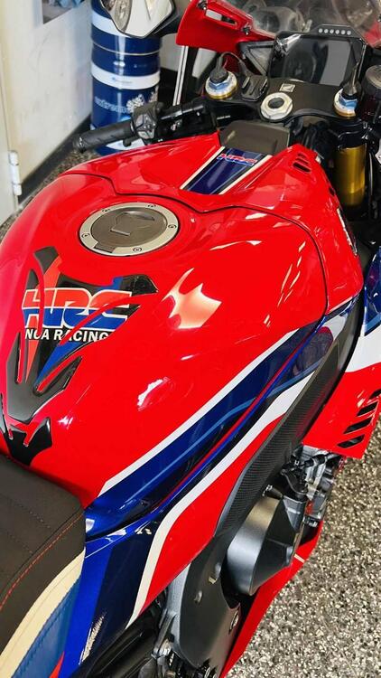 Honda CBR 1000 RR-R Fireblade SP (2020 - 21) (3)