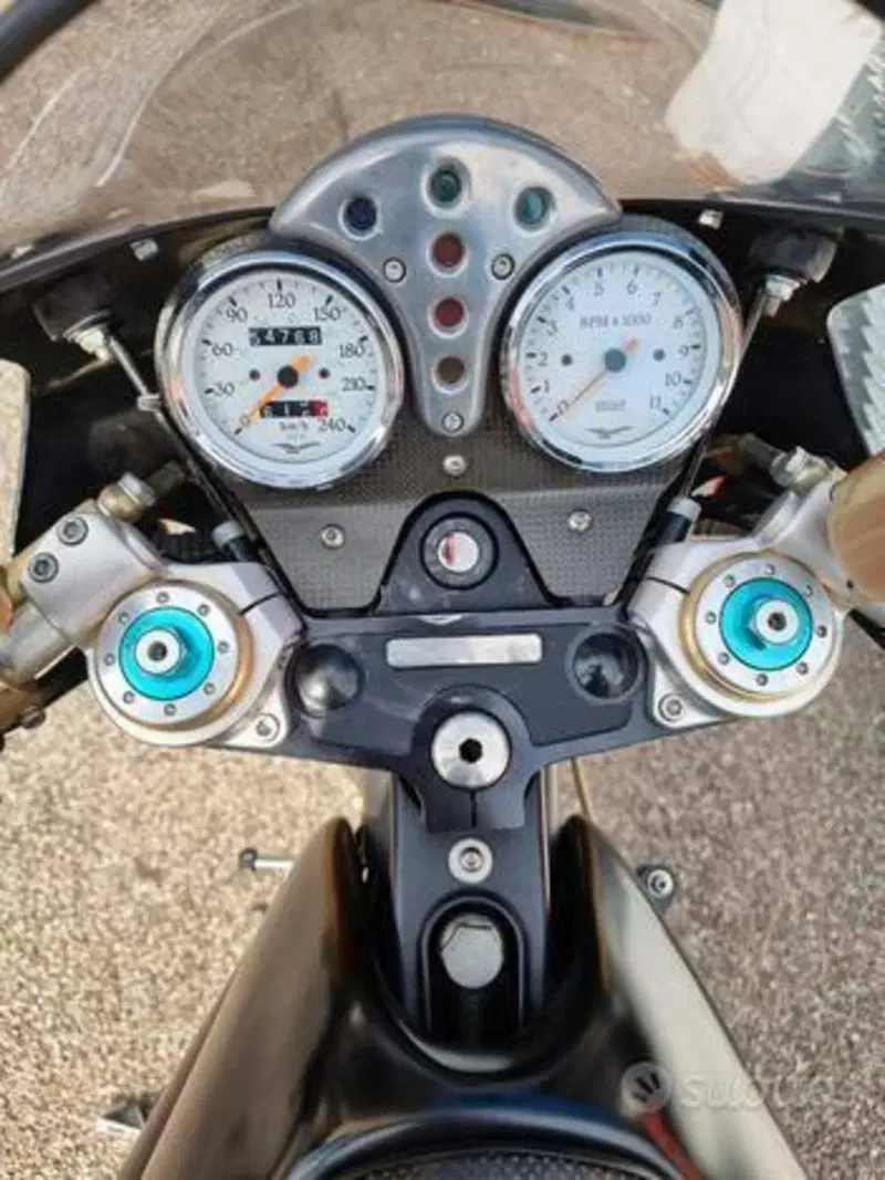 Moto Guzzi V11 Sport Scura (2002) (8)