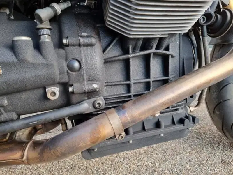 Moto Guzzi V11 Sport Scura (2002) (10)