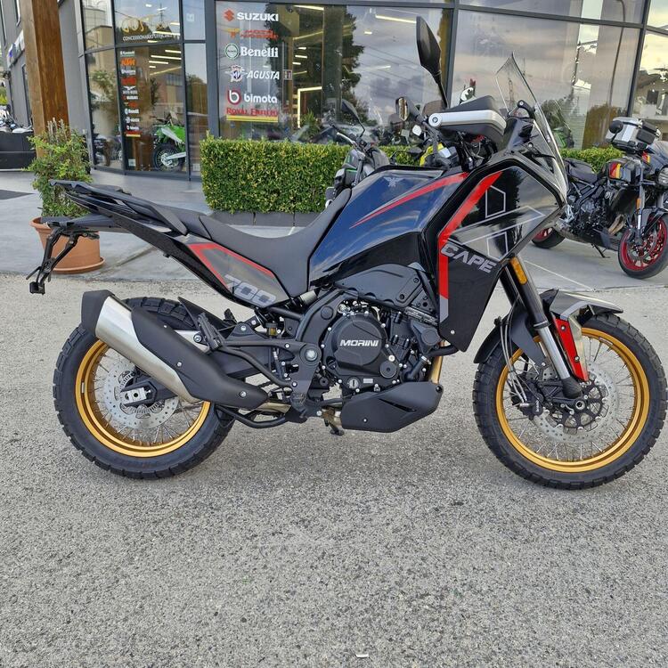 Moto Morini X-Cape 700 Gold Edition (2025) (2)