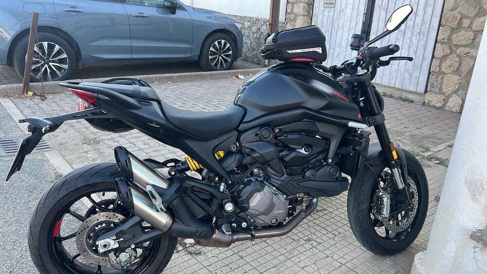 Ducati Monster 937 + (2021 - 25) (3)