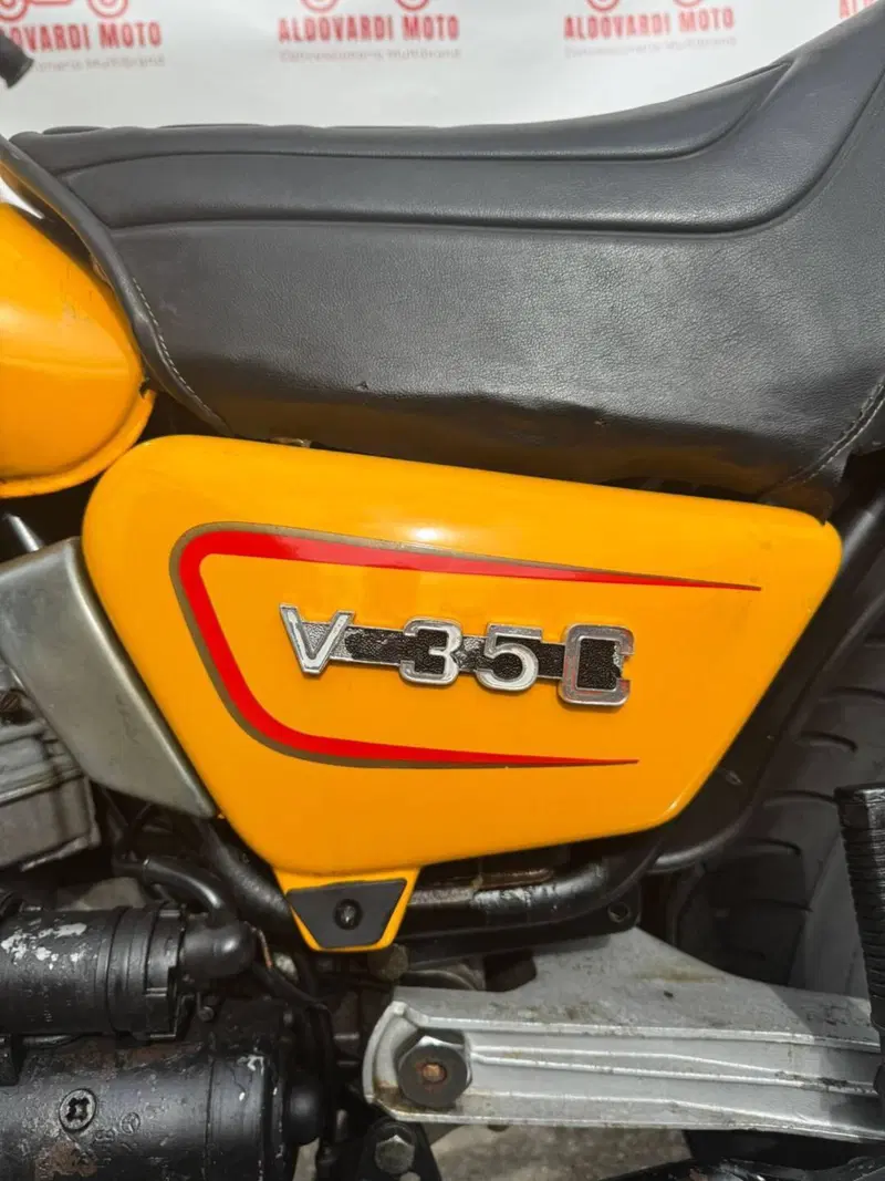 Moto Guzzi V 35 C (1983 - 88) (15)
