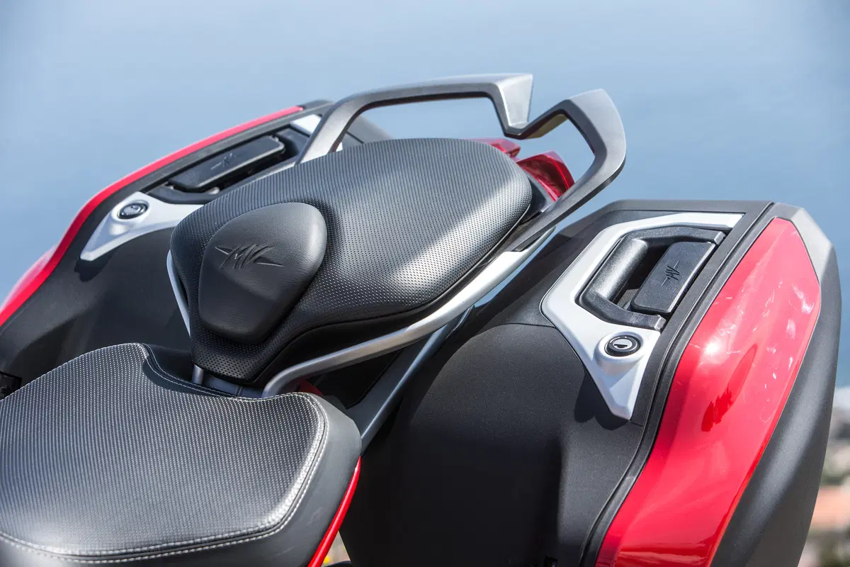 MV Agusta Turismo Veloce 800 (3)