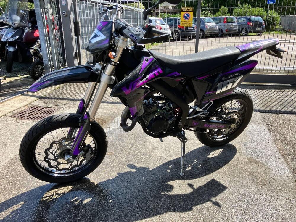 Valenti SM 50 (2014) (2)